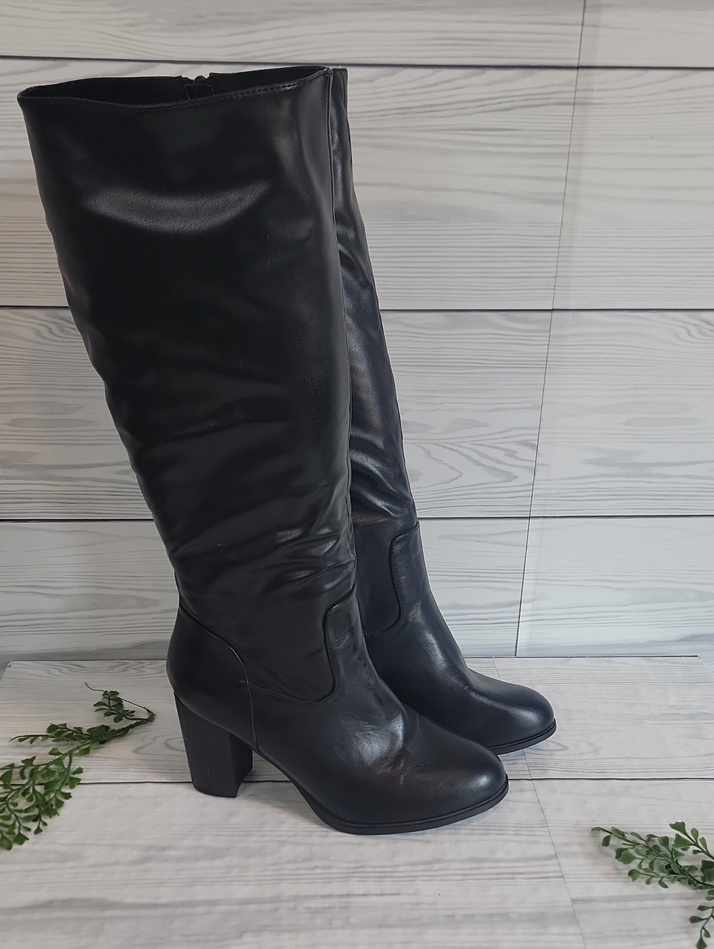 Allegra K Black Knee-High Heeled Boots - Women's Size 8